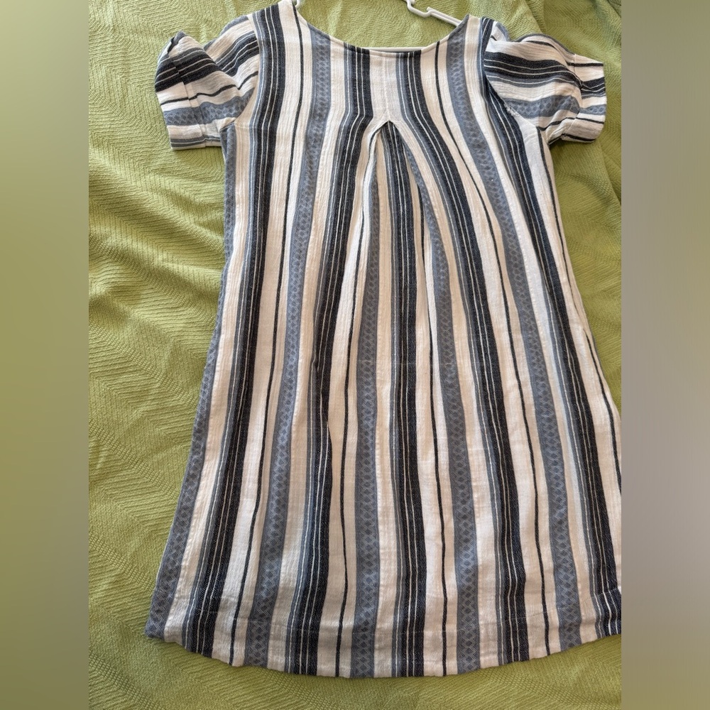 Roller Rabbit Dress w/ Pockets - Picture 2 of 5